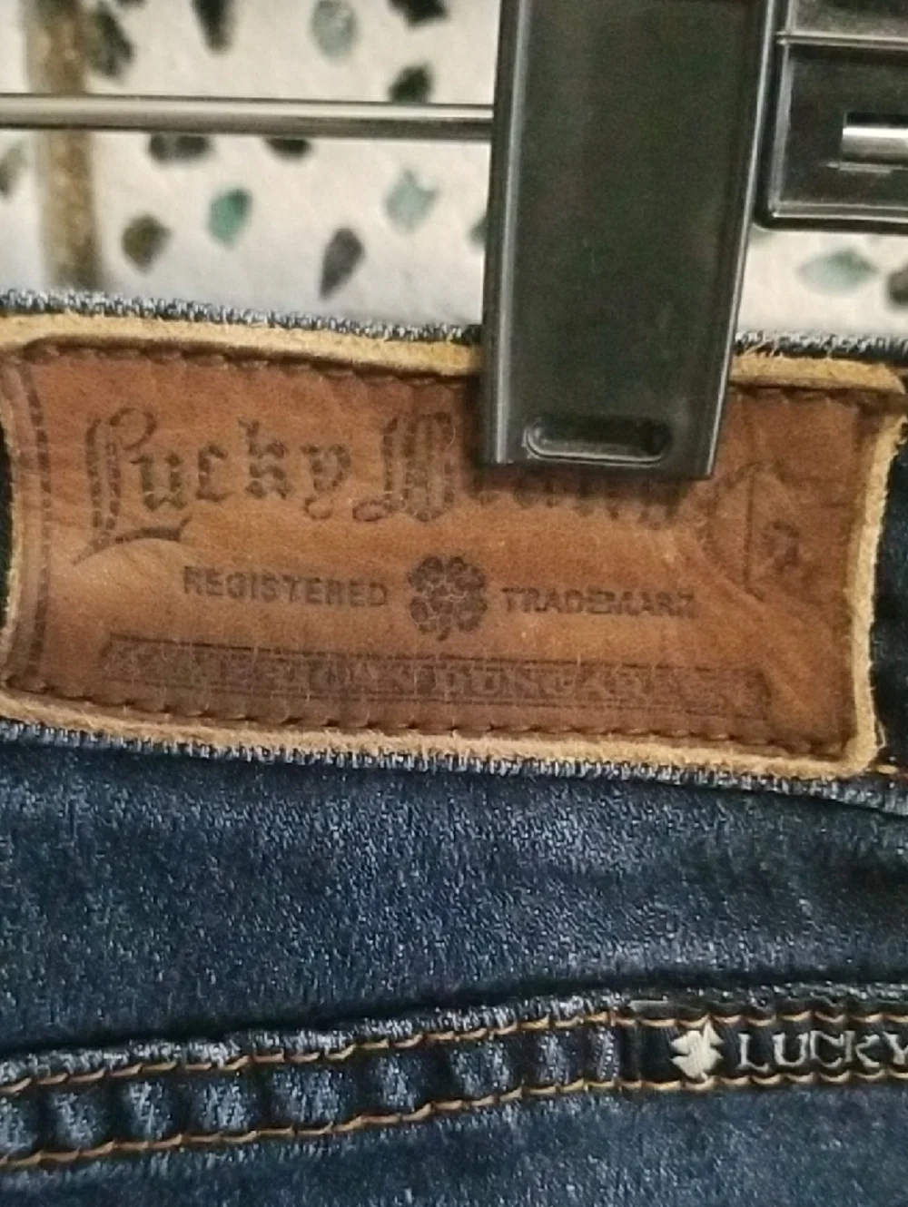 Lucky Brand Women's Medium-Dark Blue Straight Leg Jeans - Picture 4 of 7